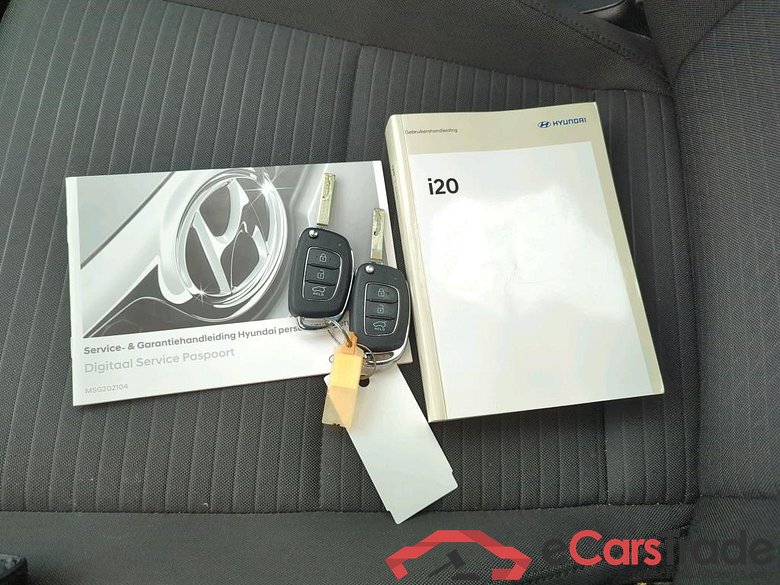 HYUNDAI I20 73 kW #6