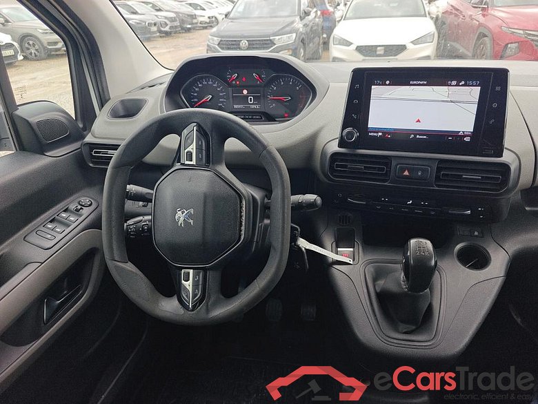 PEUGEOT Rifter / 2018 / 5P / monovolumen compacto Active Nav+ Standard BlueHDi 73kW #3