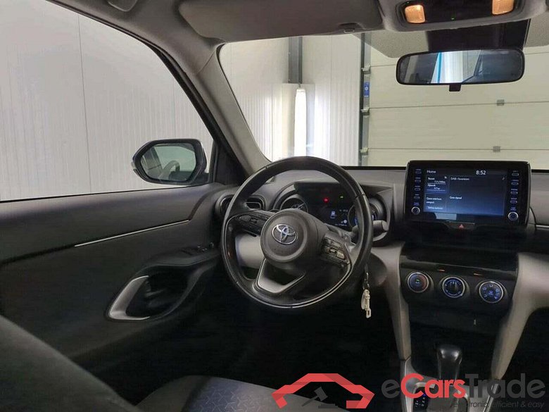 TOYOTA Yaris Cross 1.5 VVT-I Active #3