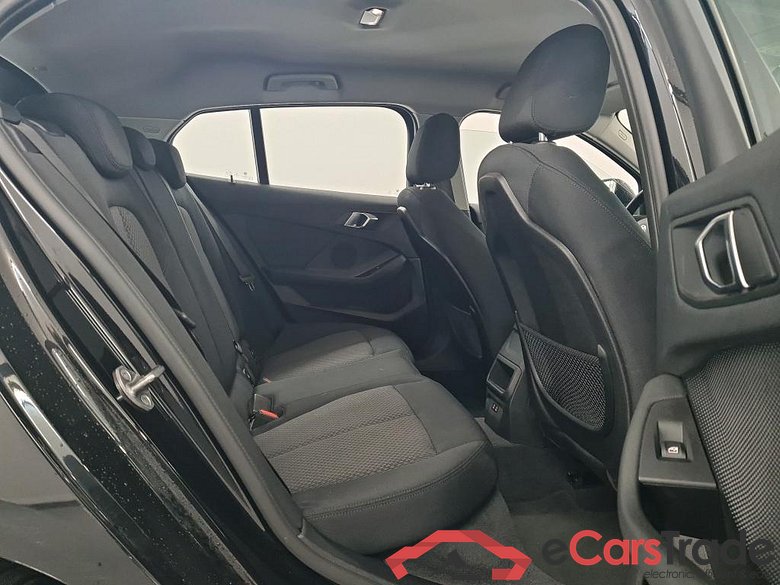 BMW 1 SERIES HATCH 1.5 116IA (80KW) #6