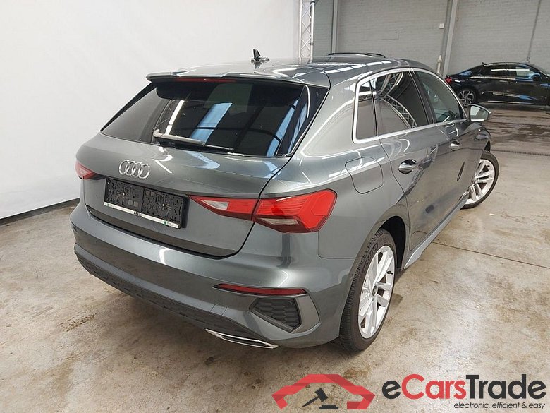 Audi A3 Sportback 1.4 40 TFSI e S Line 5d #2