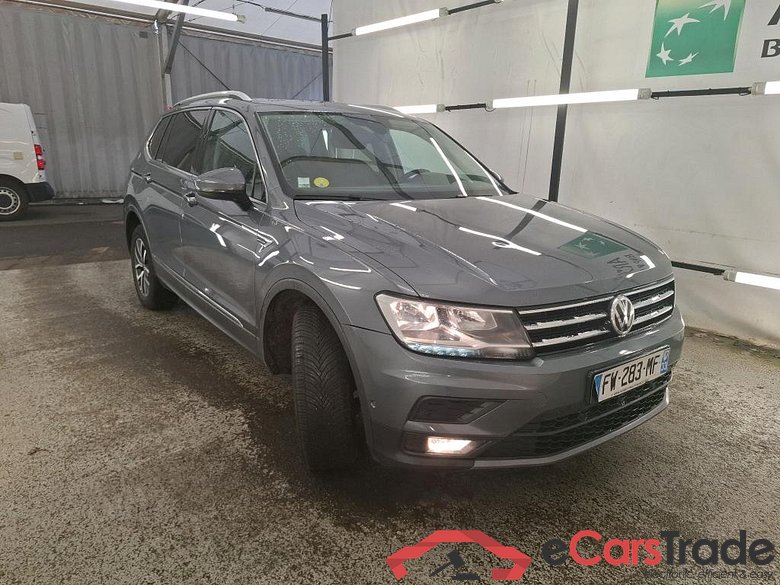 VOLKSWAGEN Tiguan Allspace / 2017 / 5P / SUV 2.0 TDI 150 DSG7 Confortline Business #4