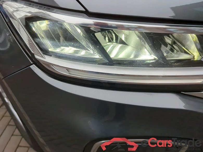 VOLKSWAGEN T-Roc 81 kW #4