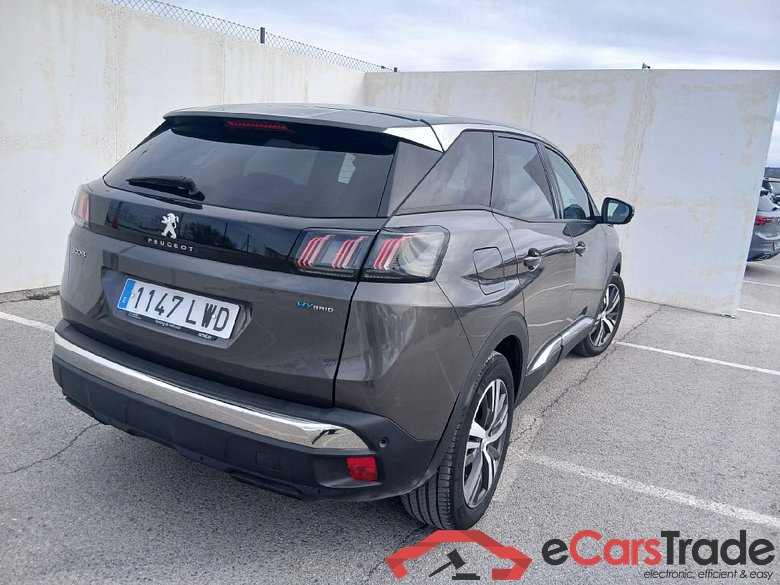PEUGEOT 3008 Hybrid / 2020 / 5P / todoterreno 225 e-EAT8 Allure (AC2) #2
