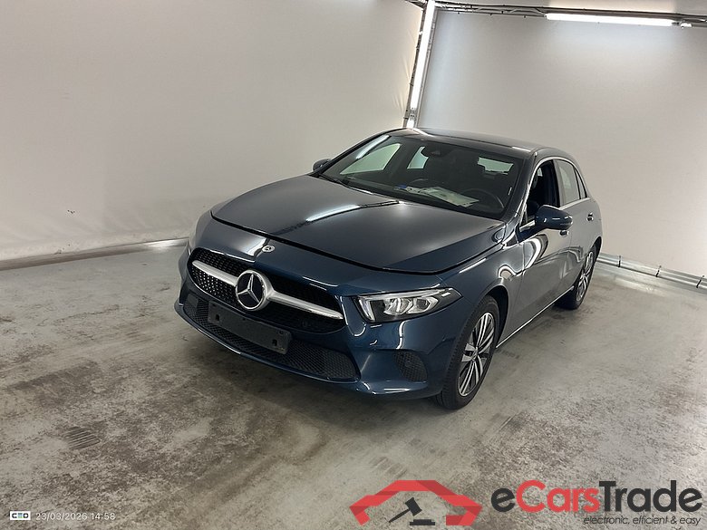 MERCEDES-BENZ A-CLASS 1.3 A 250 E DCT BUSINESS SOLUTION