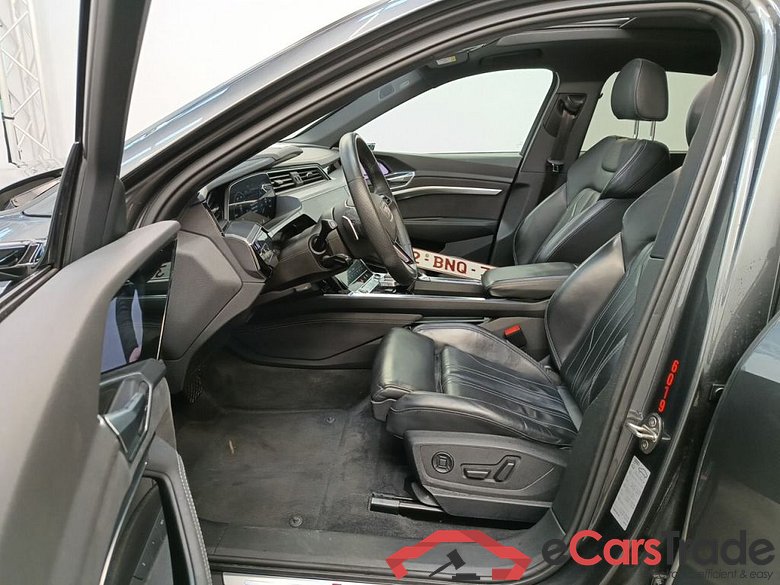 Audi E-Tron Sportback 55 Quattro S-Line 5d #3