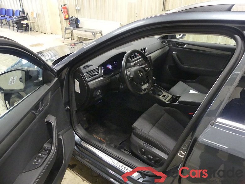 Superb Combi Style 4x4 2.0 TDI 147KW AT7 E6d #4