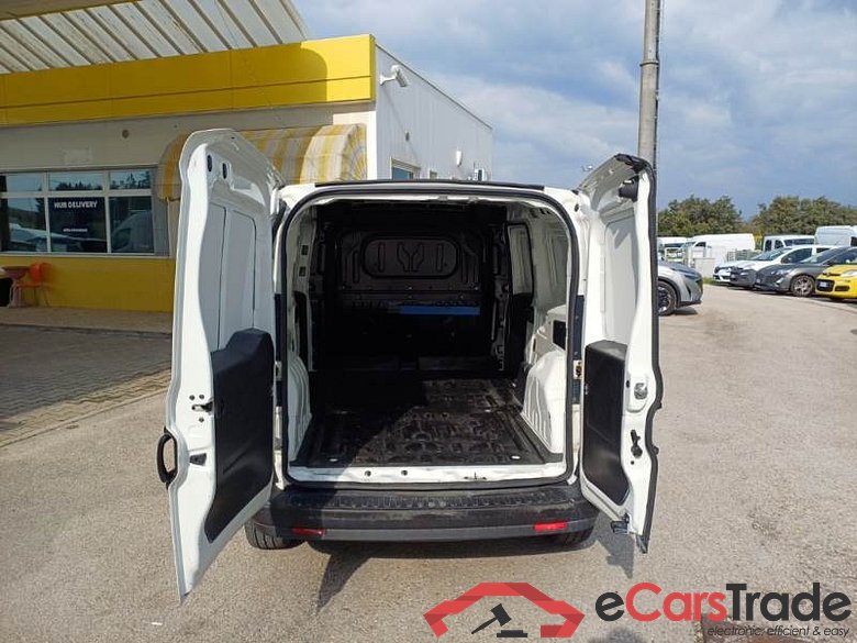 FIAT DOBLÒ CARGO 2015 4 PORTE MAXI 1.4 BZ 95CV EU6 SX #5