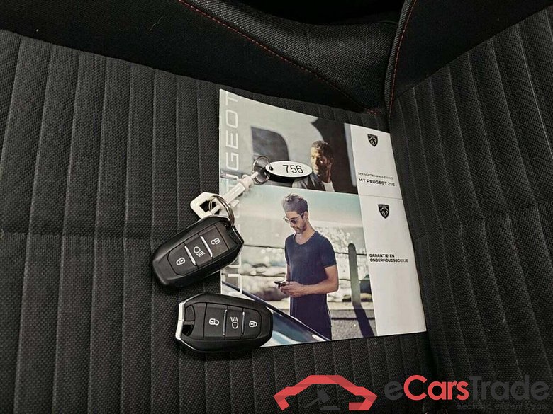 PEUGEOT e-208 EV Active Pck 50 kWh #6