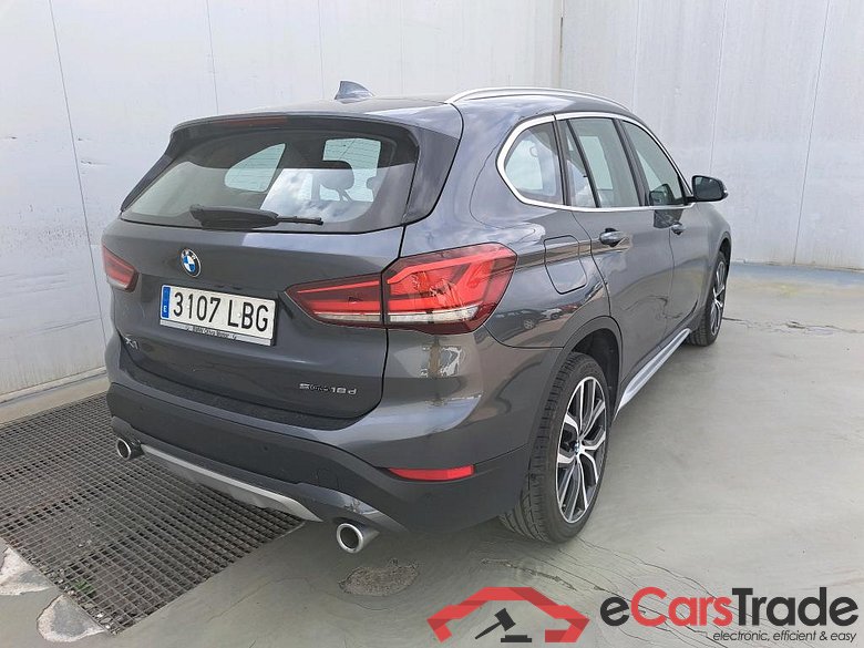 BMW X1 / 2015 / 5P / todoterreno sDrive18d #2