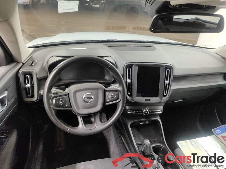 Volvo XC40 D3 Geartronic Momentum Core 5d #1