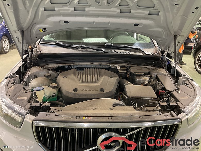 VOLVO XC40 1.5 T4 RECHARGE GEARTR. INSCRIPTION EXPR #6