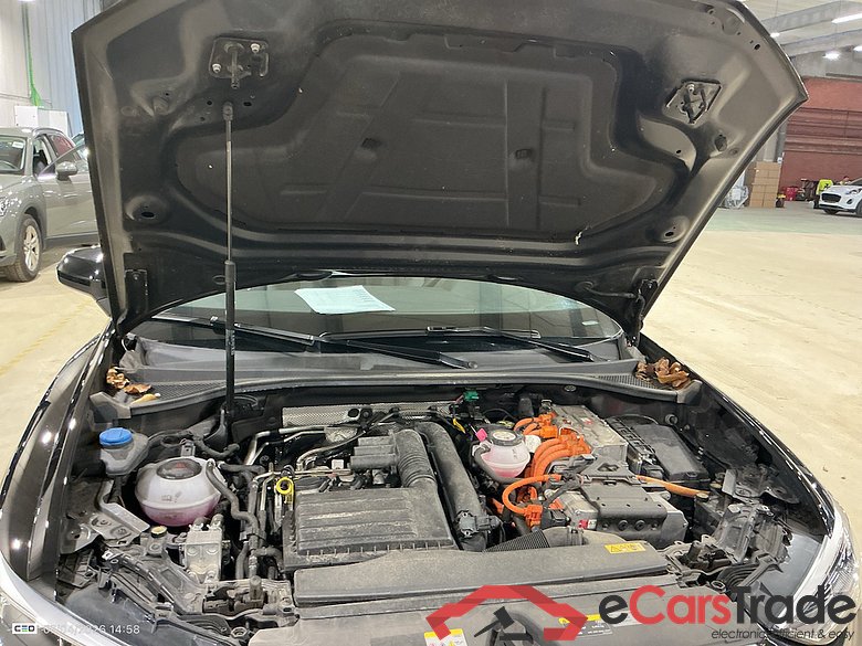 AUDI Q3 Sportback 1.4 45 TFSI E S TRONIC #6