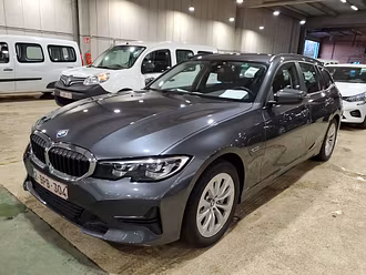 BMW 330