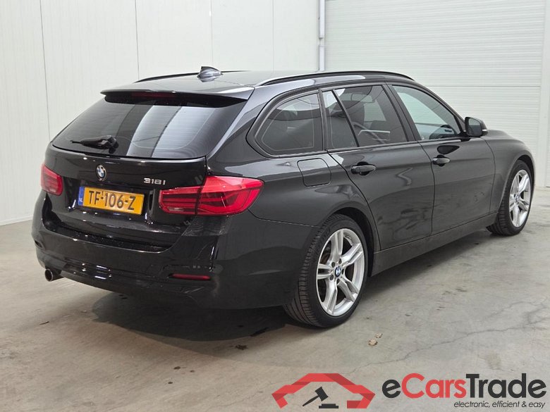 BMW 3-SERIE TOURING 318i Executive #4