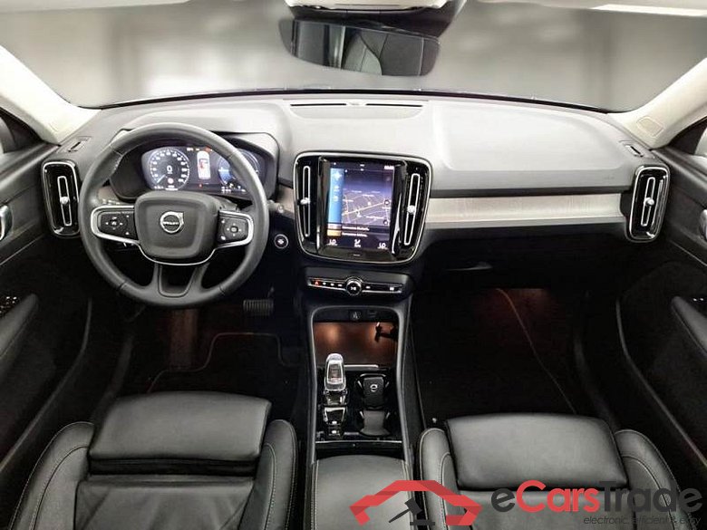 VOLVO XC40 / 2017 / 5P / SUV T5 PLUG-IN HYBRID AUTO RECHARGE INSCR. #3