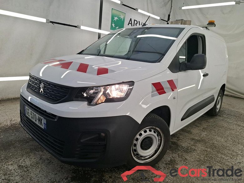 Partner Premium L1 1.2 PureTech 110CV BVM6 E6d #1