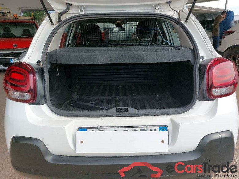 CITROEN C3 / 2016 / 5P / BERLINA BLUEHDI 100 SeS FEEL VAN #5