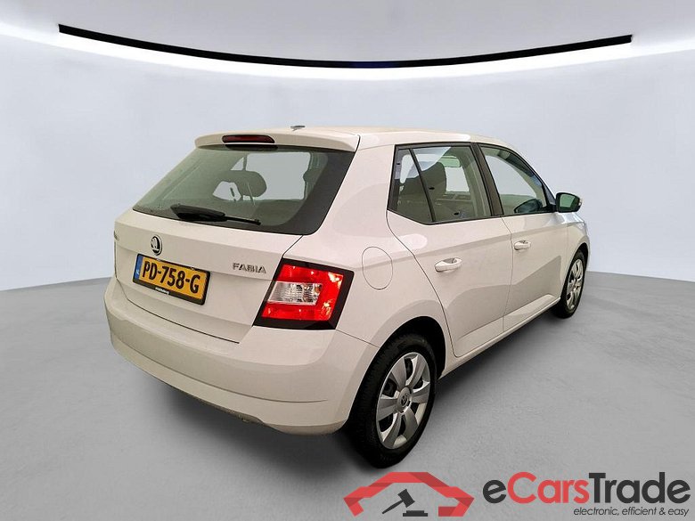 SKODA FABIA 66 kW #4