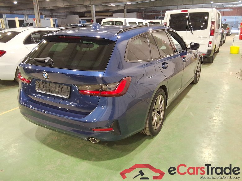 BMW 3 SERIES TOURING 2.0 318D (110KW) TOURING #4