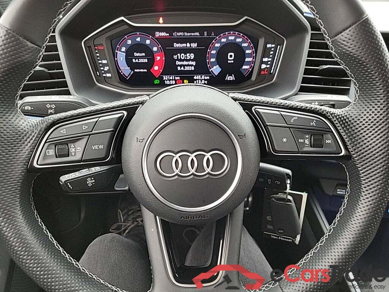 AUDI A1 Sportback 30 TFSI S edition #4