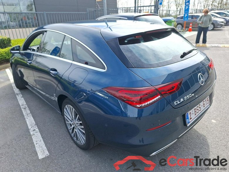 MERCEDES-BENZ CLA SHOOTING BRAKE 1.3 CLA 250 E BUSINESS SOLUTION DCT #3