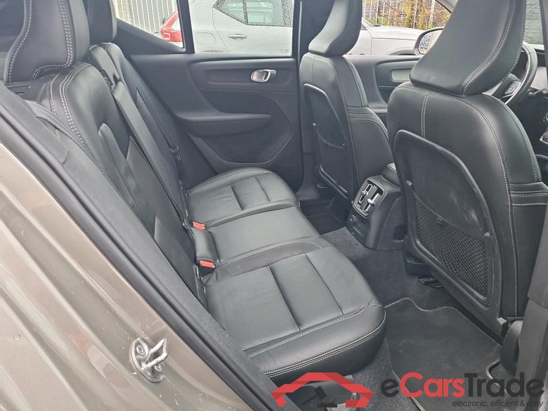 VOLVO XC40 1.5 T4 PHEV INSCRIPTION DCT #6