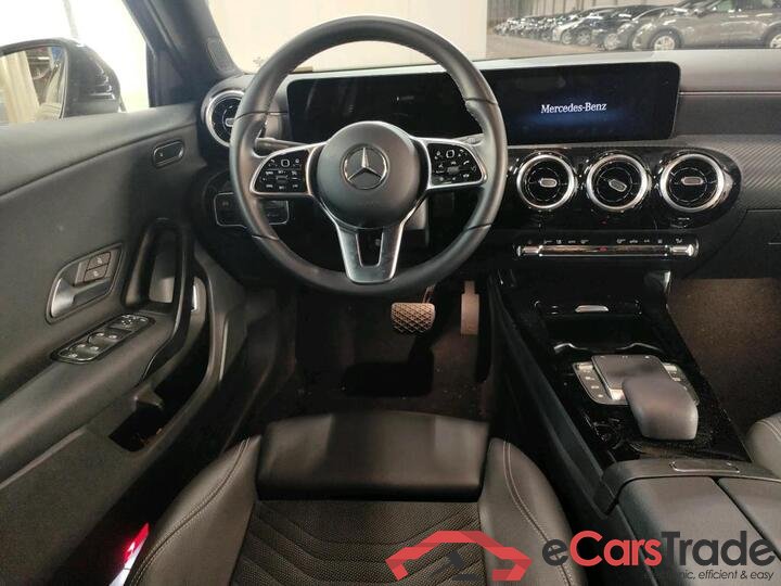 Mercedes A-Klasse Limousine A-Klasse Limousine A 250 e Business Line (PHEV) 160kW/218pk  4D/P Auto-7 #5