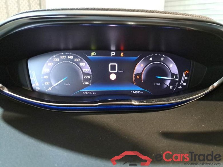 PEUGEOT 3008 / 2020 / 5P / SUV BLUEHDI 130 EAT8 SeS ALLURE #4