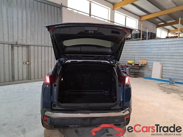 PEUGEOT 3008 / 2020 / 5P / SUV BLUEHDI 130 EAT8 SeS ALLURE #5