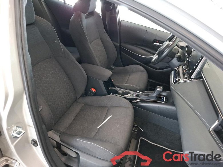 TOYOTA Corolla / 2018 / 5P / Berline Hybride 122h Dynamic Business Stage Acad (ex 2946) #6