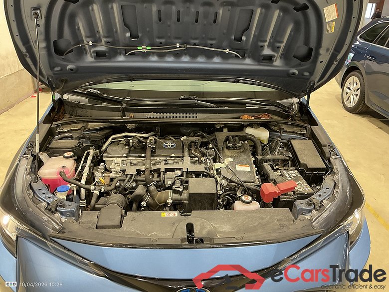 TOYOTA COROLLA TOURING SPORTS 1.8 HEV DYNAMIC E-CVT #6