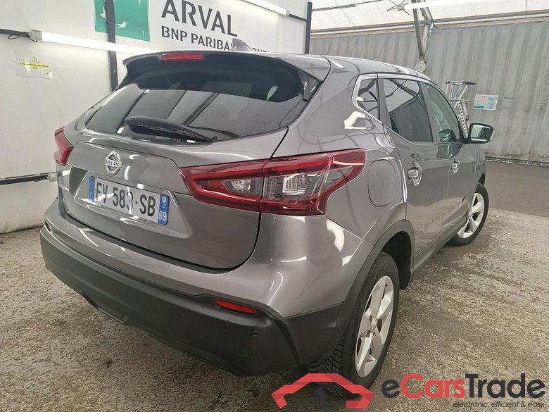 NISSAN Qashqai / 2017 / 5P / Crossover 1.5 DCI 115 DCT Business Edition #3