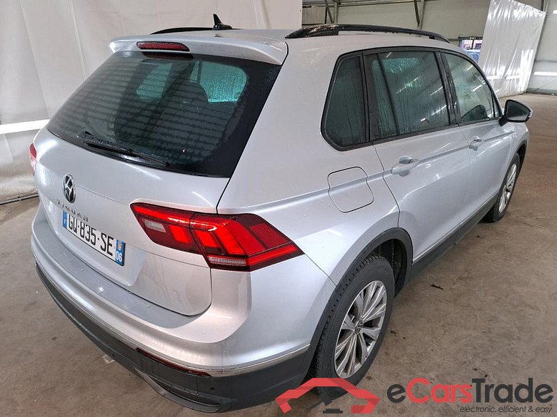 VOLKSWAGEN Tiguan / 2020 / 5P / SUV 2.0 TDI 150 DSG7 Life Business #3