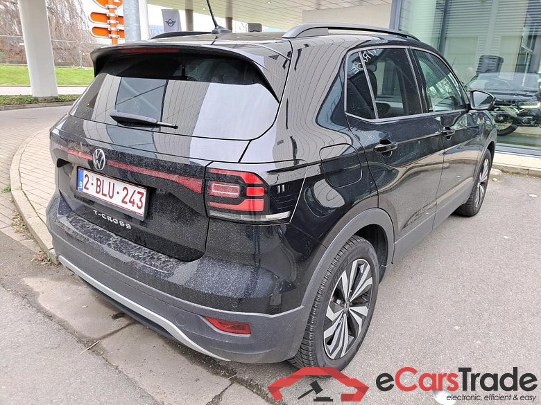 VOLKSWAGEN T-CROSS 1.0 TSI 81KW ACTIVE #4