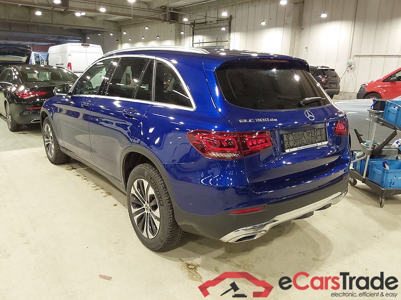 MERCEDES-BENZ GLC 2.0 GLC 300 DE 4MATIC 4WD BUS SOL AUTO #2