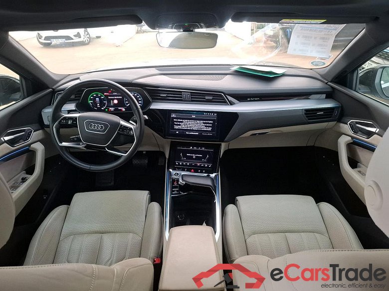 AUDI e-tron Sportback / 2019 / 5P / SUV 55 Quattro Avus #5
