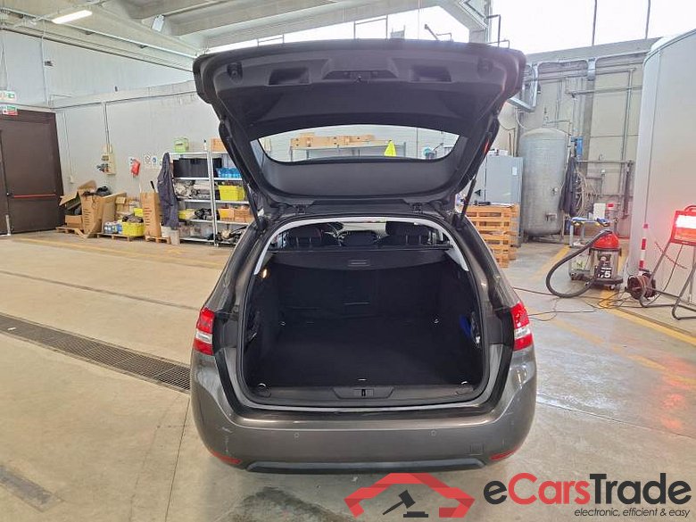 PEUGEOT 308 / 2017 / 5P / STATION WAGON SW BUSINESS BLUEHDI 130 SeS #6