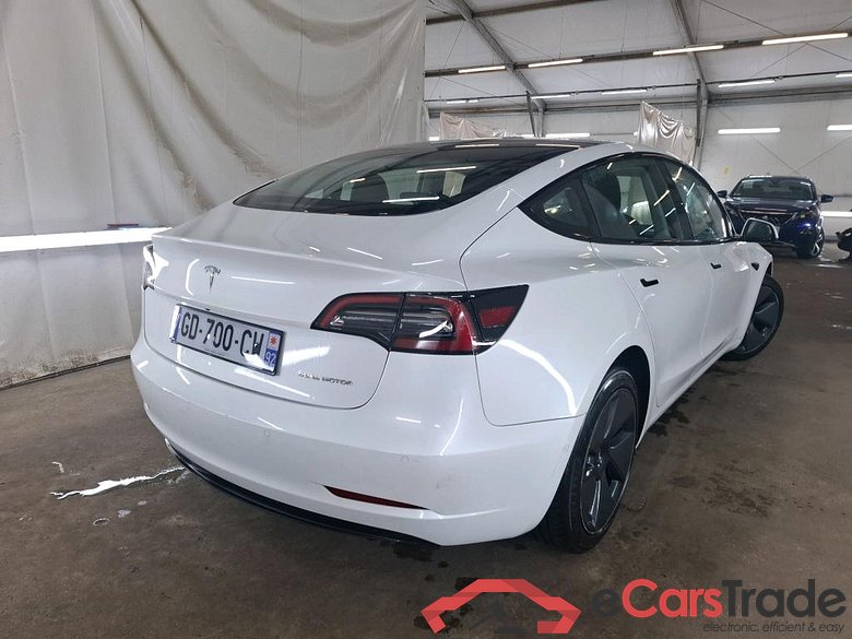 TESLA Model 3 / 2018 / 4P / Berline Grande Autonomie Dual Motor AWD #4