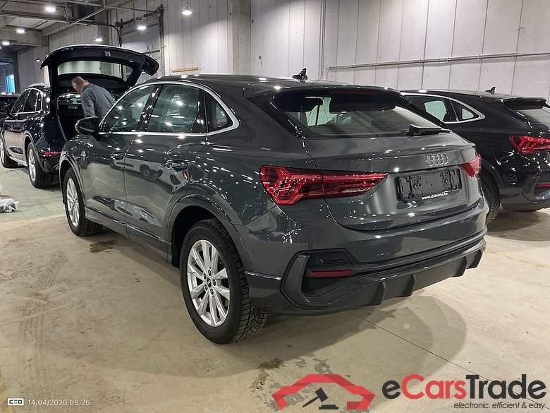 AUDI Q3 Sportback 1.4 45 TFSI E S TRONIC #3