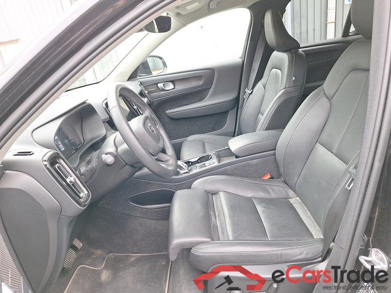VOLVO XC40 1.5 T4 PHEV PLUS BRIGHT DESIGN DCT #5