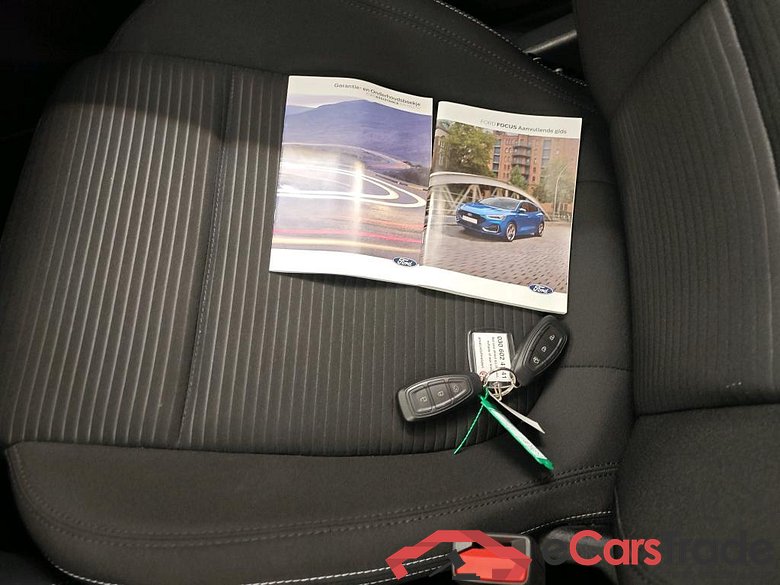 Ford Focus 1.0 EcoB Hybr 155pk Titanium X AT Wagon 5d #4