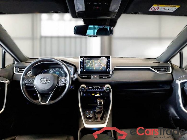 TOYOTA RAV4 / 2018 / 5P / CROSSOVER PLUG-IN 2.5 PHEV 306CV ECVT DYNAMIC+ 4WD #3