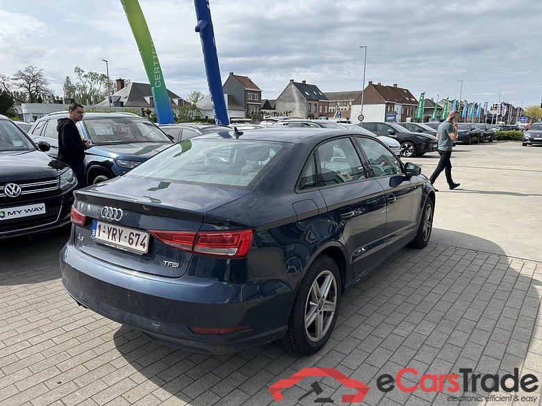 AUDI A3 Sedan 1.0 TFSI #4