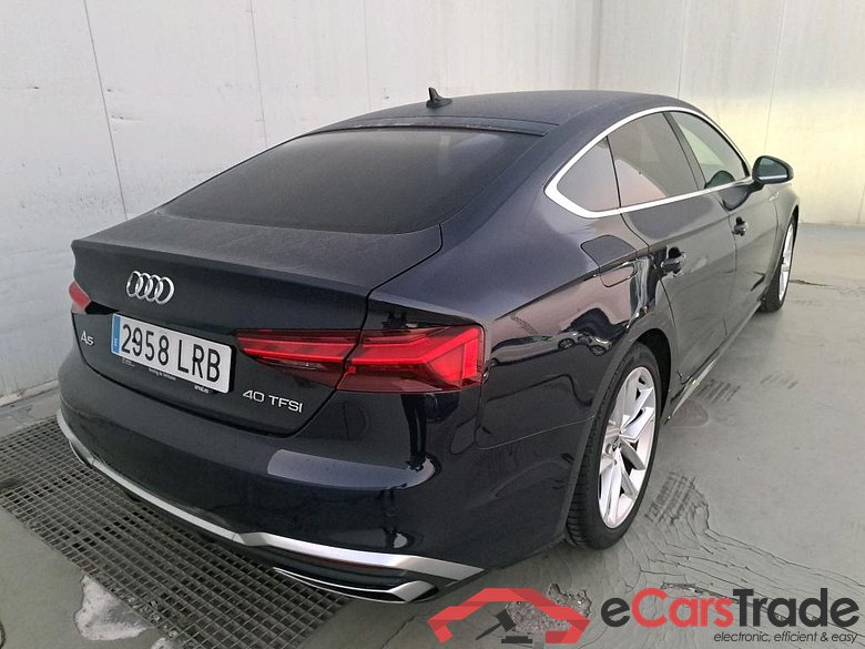 AUDI A5 / 2019 / 5P / berlina con portón S Line 40 TFSI 150kW S tronic Sportback #2