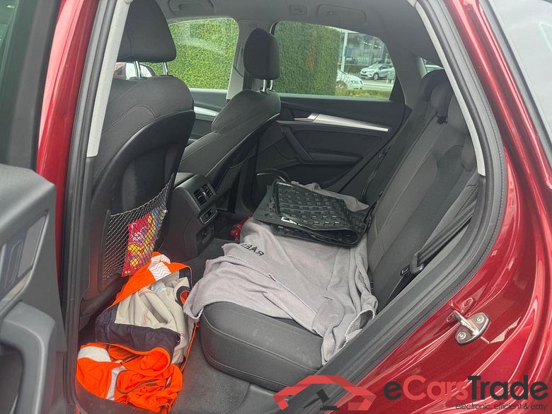 AUDI Q5 Sportback 40 TDi Q Business Edition Advanced S tr. #5