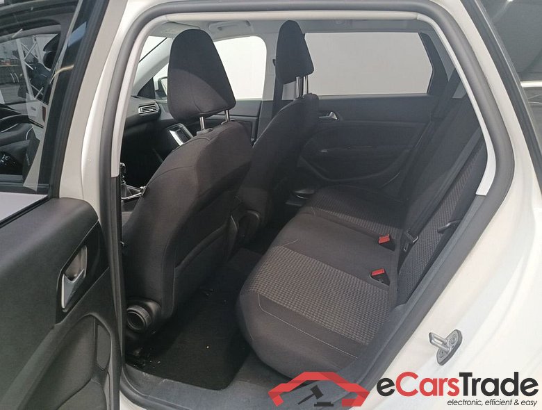 Peugeot 308 SW 1.5 BlueHDi 130 S&S Active Pack 5d #3