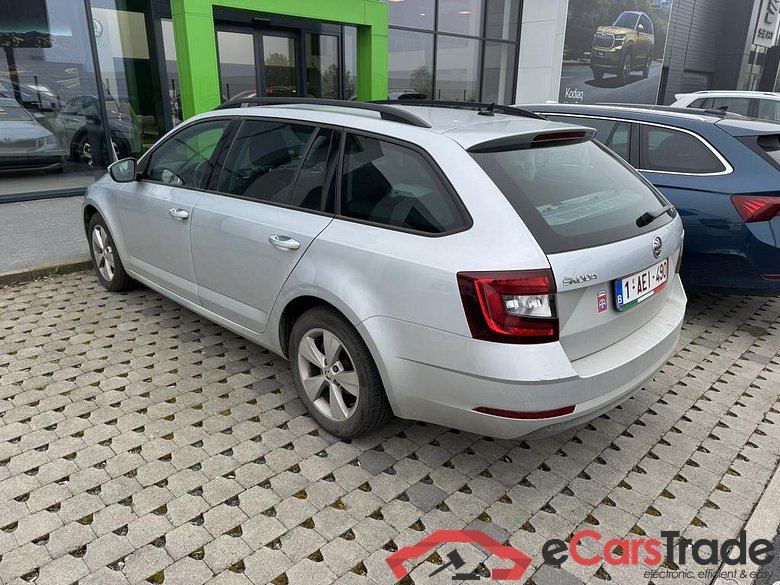 SKODA Octavia Combi Octavia Combi Ambition 1,6 TDI 85 kW 5-speed mech. #4