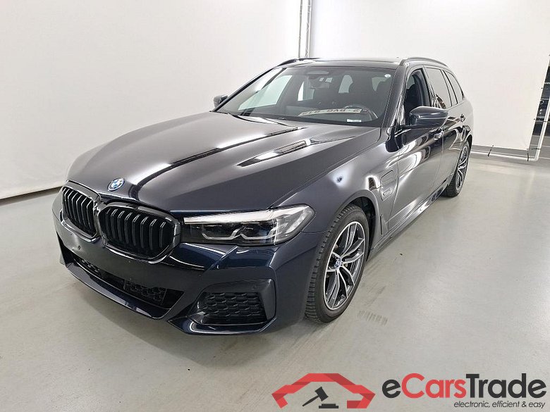 BMW 5 SERIES TOURING 2.0 520E TOURING AUTO #1