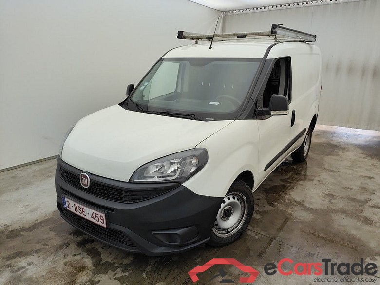 Fiat Doblo Cargo 1.6 Multijet 90 Base SWB 3d #1